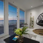 Sea Side Daire