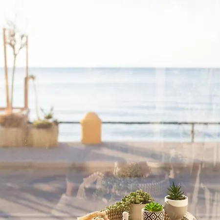 Apartment Sea Side