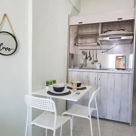 Sea Side Apartment Rhodes City