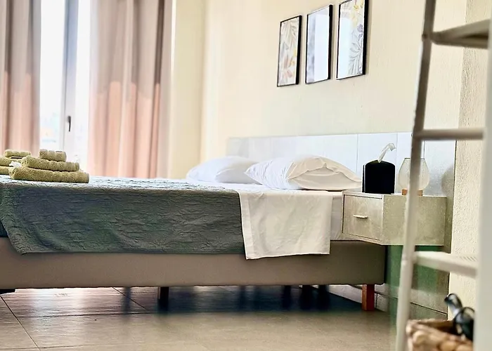 Sea Side * Rhodes City