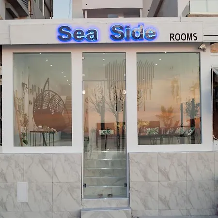 Sea Side *