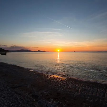 Sea Side Apartamento *